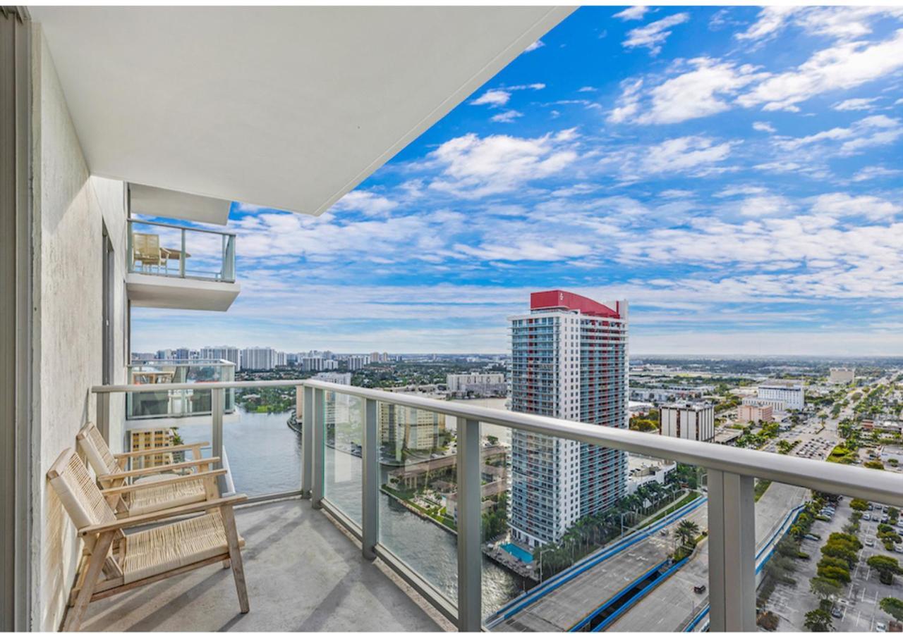 Hyde Beach House Three-Bedroom, Waterfront, Ocean And Intercostal View, Rooftop Pool, 5 Min Walk To Beach Χόλιγουντ Εξωτερικό φωτογραφία